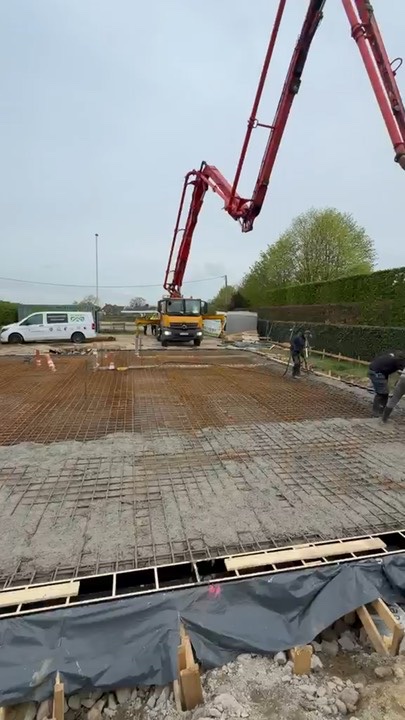 Pompe à béton, ferraillage, Wavre